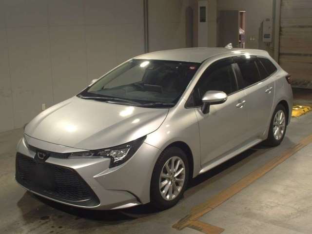 2054 TOYOTA COROLLA TOURING ZRE212W 2020 г. (TAA Kyushu)